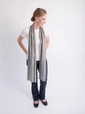 Sloomb Wool for Finch (Light Gray) Women's Stole Wrap